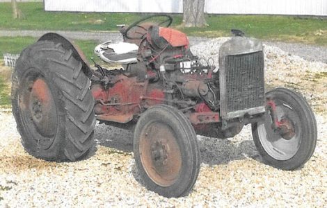 Restoring a 1948 Ford Tractor Image